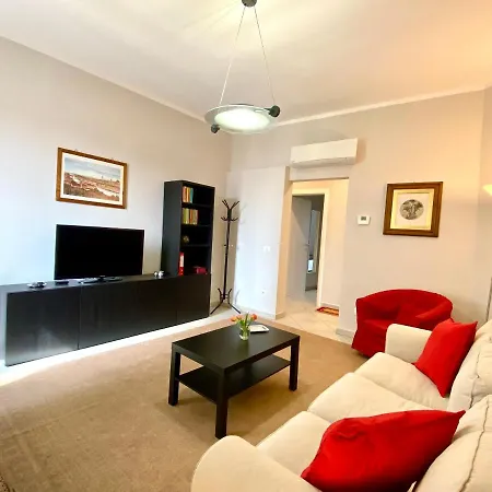 Gioberti Bright 3 Bedroom Florence